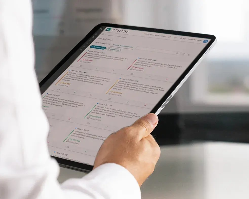 Die Aufgabenübersicht der Software Eticor auf einem Tablet.