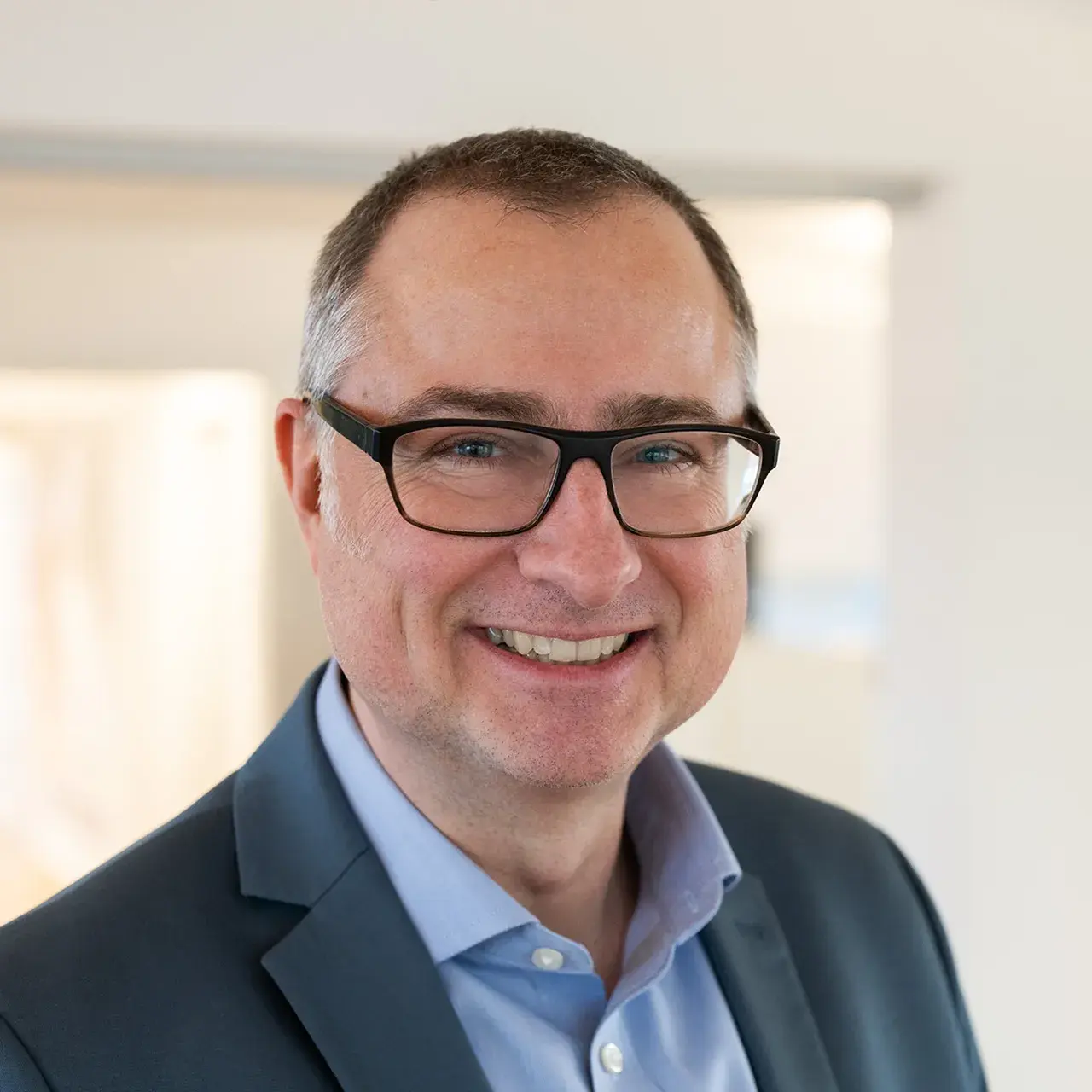 Dr. Jörg Schick